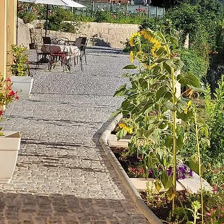 Quinta De Gestacos Alojamento de Turismo Rural *