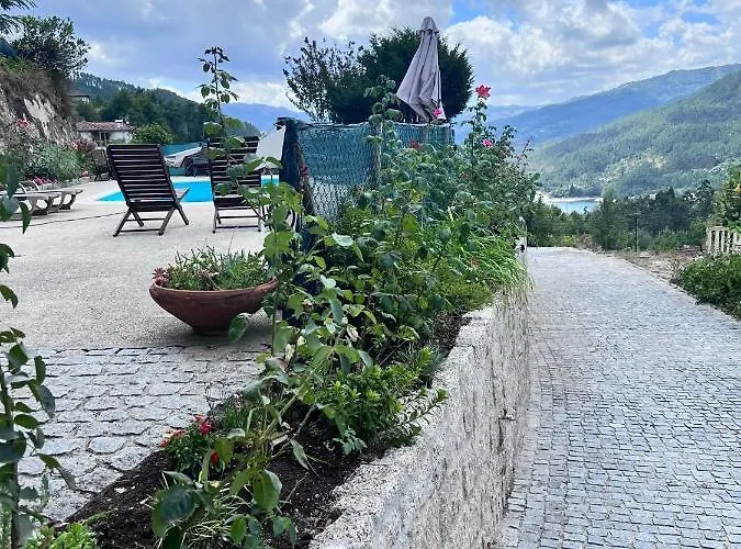 Quinta De Gestacos * Gerês